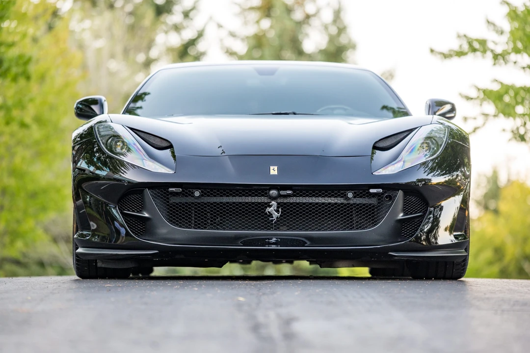 2018 Ferrari 812 Superfast - Image 4 of 31