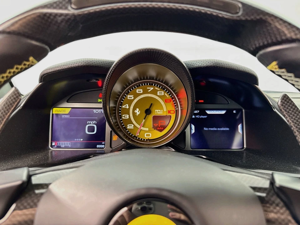 2018 Ferrari 812 Superfast - Image 11 of 29