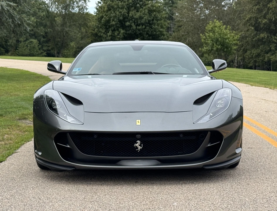 2018 Ferrari 812 Superfast - Image 24 of 31
