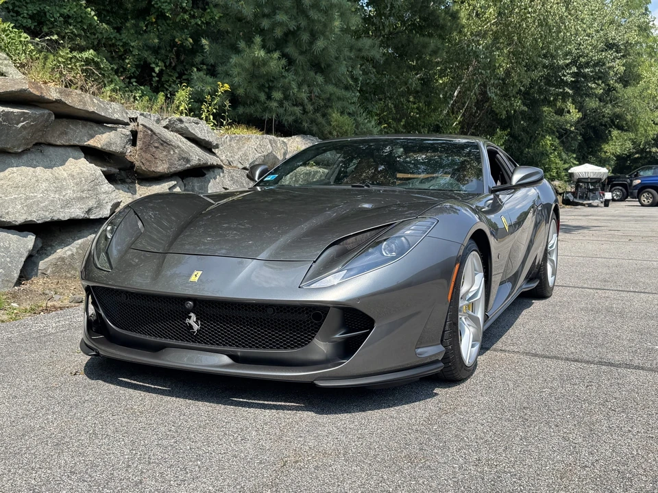 2018 Ferrari 812 Superfast - Image 25 of 31