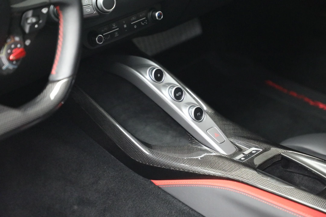 2018 Ferrari 812 Superfast - Image 20 of 31