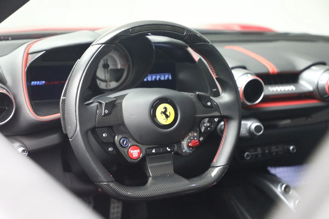2018 Ferrari 812 Superfast - Image 19 of 31