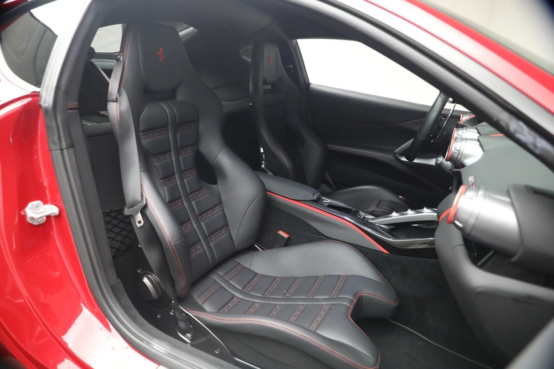 2018 Ferrari 812 Superfast - Image 17 of 31