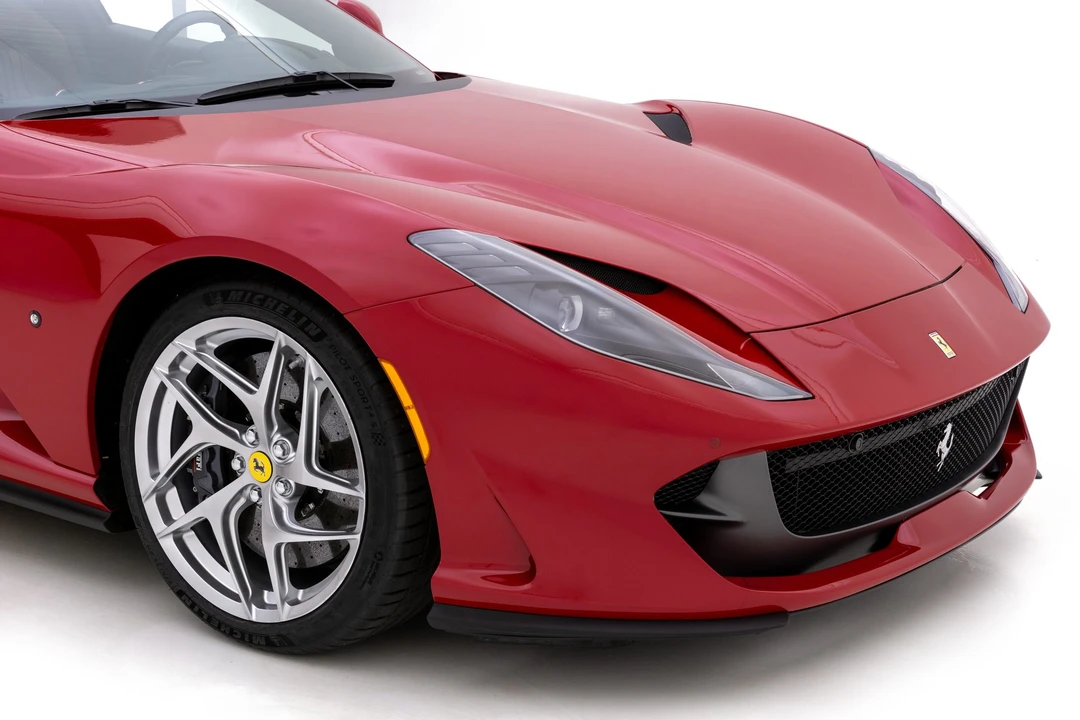 2018 Ferrari 812 Superfast - Image 9 of 31
