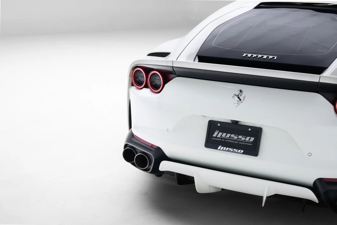 2018 Ferrari 812 Superfast - Image 18 of 21