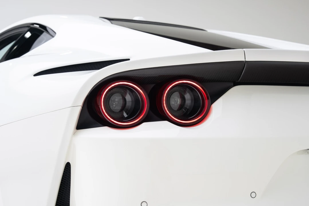 2018 Ferrari 812 Superfast - Image 20 of 21