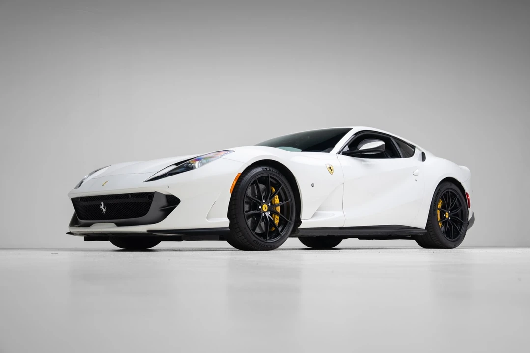 2018 Ferrari 812 Superfast - Image 7 of 12