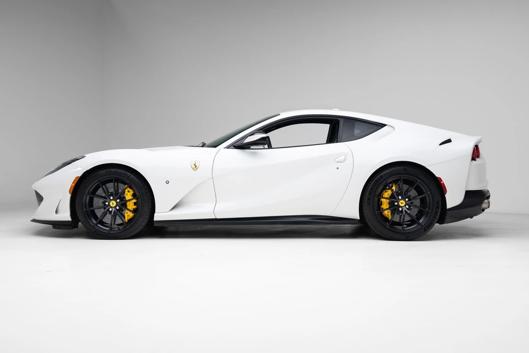 2018 Ferrari 812 Superfast - Image 9 of 12