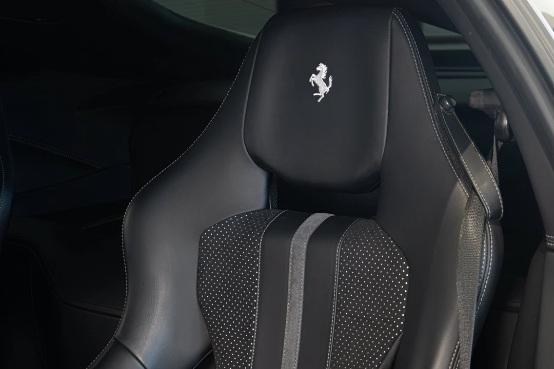 2018 Ferrari 812 Superfast - Image 16 of 19