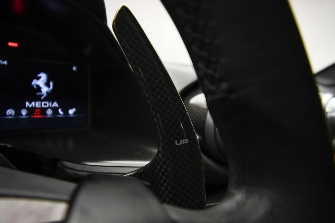 2018 Ferrari 812 Superfast - Image 19 of 31