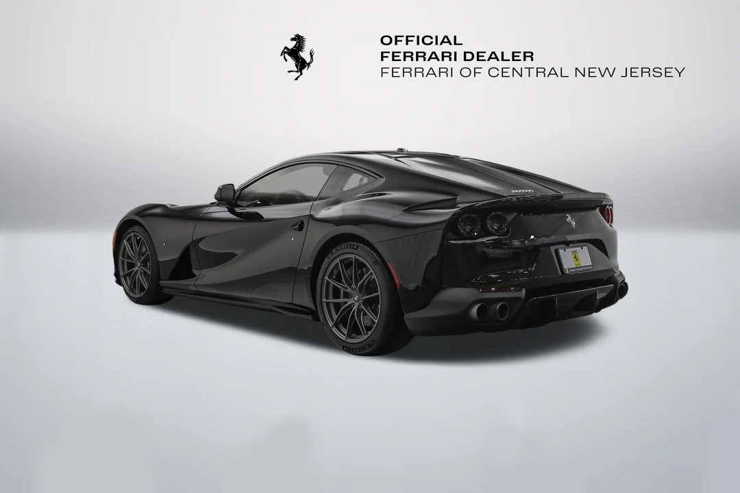 2018 Ferrari 812 Superfast - Image 5 of 31