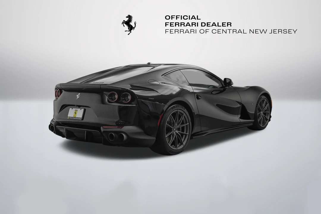2018 Ferrari 812 Superfast - Image 7 of 31