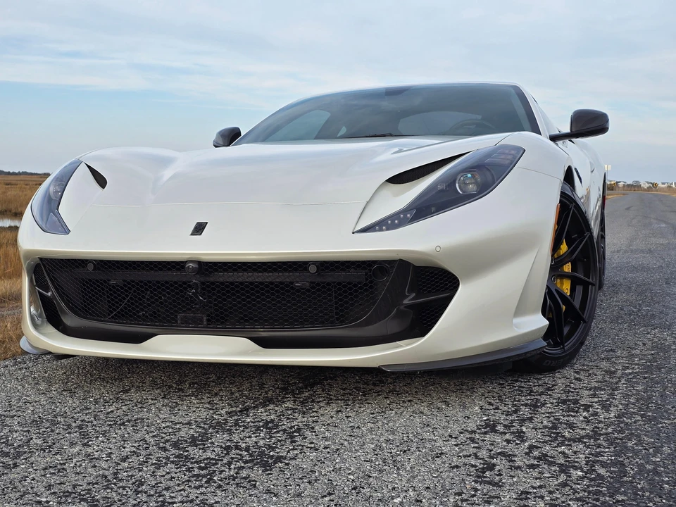 2018 Ferrari 812 Superfast - Image 8 of 31