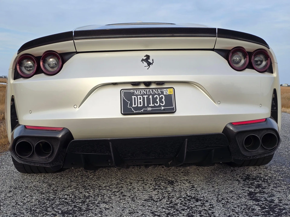 2018 Ferrari 812 Superfast - Image 28 of 31