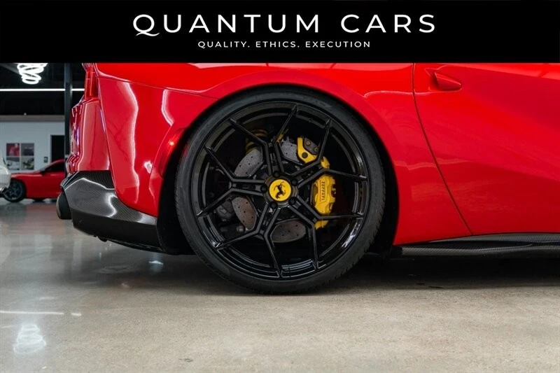 2018 Ferrari 812 Superfast - Image 9 of 21