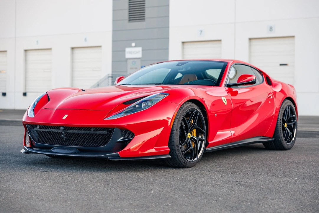 2018 Ferrari 812 Superfast - Image 6 of 21