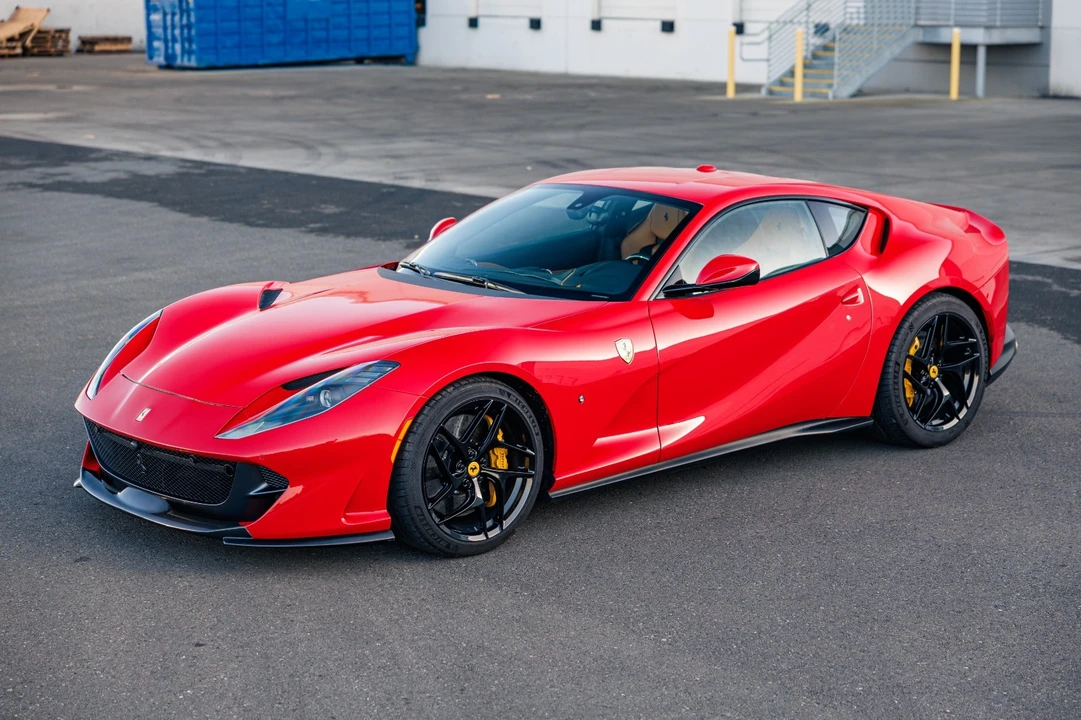 2018 Ferrari 812 Superfast - Image 5 of 21