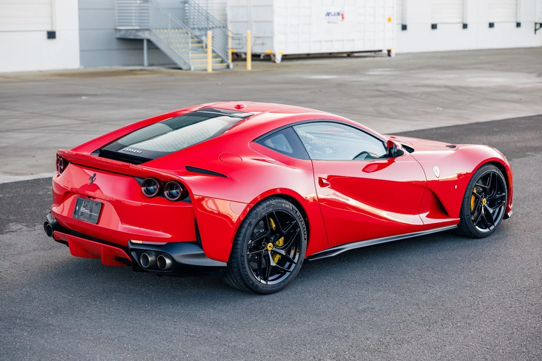 2018 Ferrari 812 Superfast - Image 12 of 21