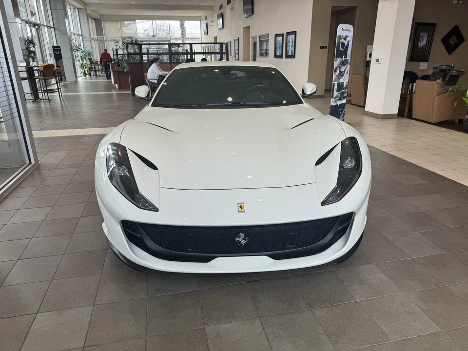 2018 Ferrari 812 Superfast - Image 18 of 31