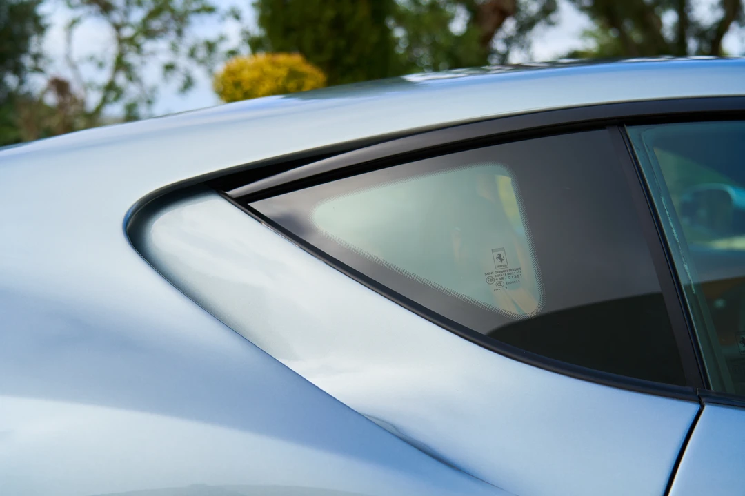 2018 Ferrari 812 Superfast - Image 10 of 31