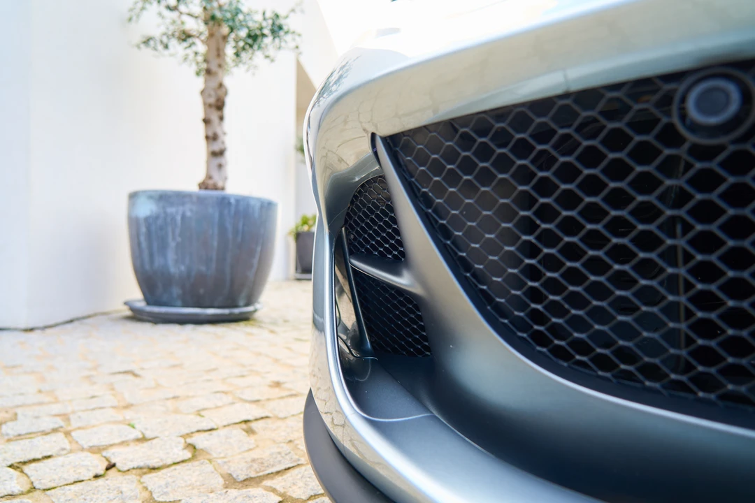 2018 Ferrari 812 Superfast - Image 14 of 31