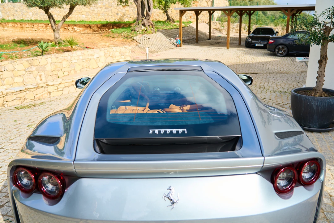 2018 Ferrari 812 Superfast - Image 21 of 31