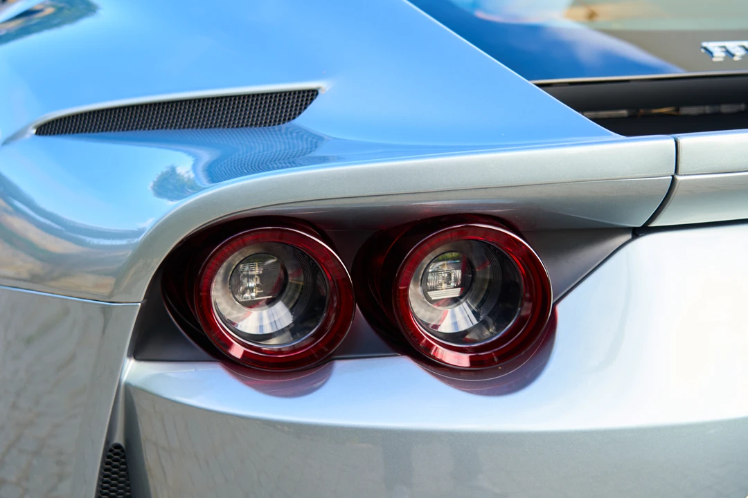 2018 Ferrari 812 Superfast - Image 26 of 31