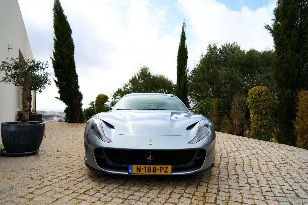 2018 Ferrari 812 Superfast - Image 2 of 31