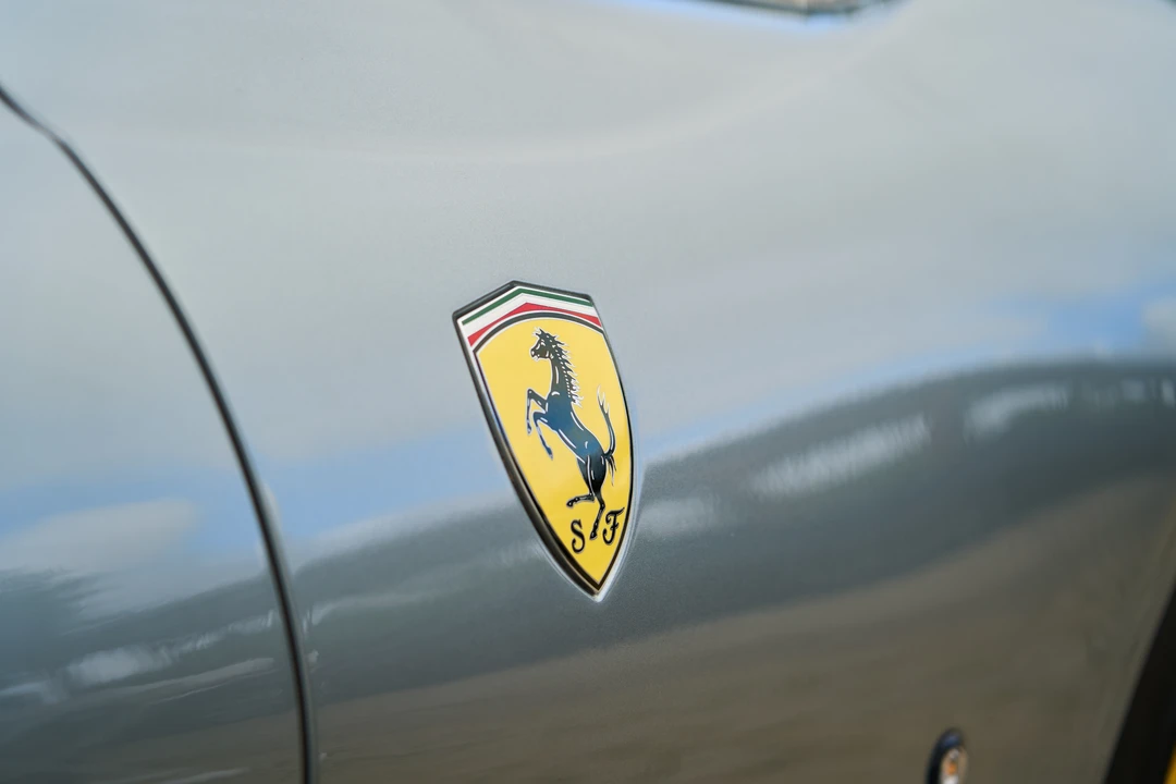 2018 Ferrari 812 Superfast - Image 27 of 31