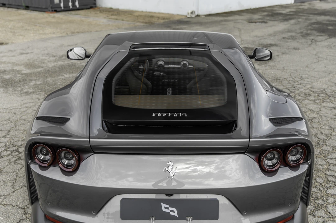 2018 Ferrari 812 Superfast - Image 18 of 31