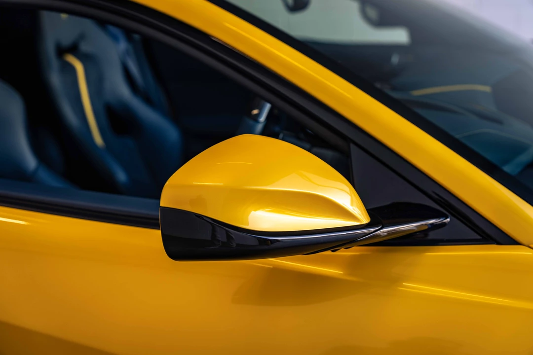 2018 Ferrari 812 Superfast - Image 24 of 31