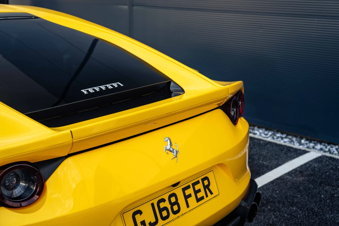 2018 Ferrari 812 Superfast - Image 27 of 31