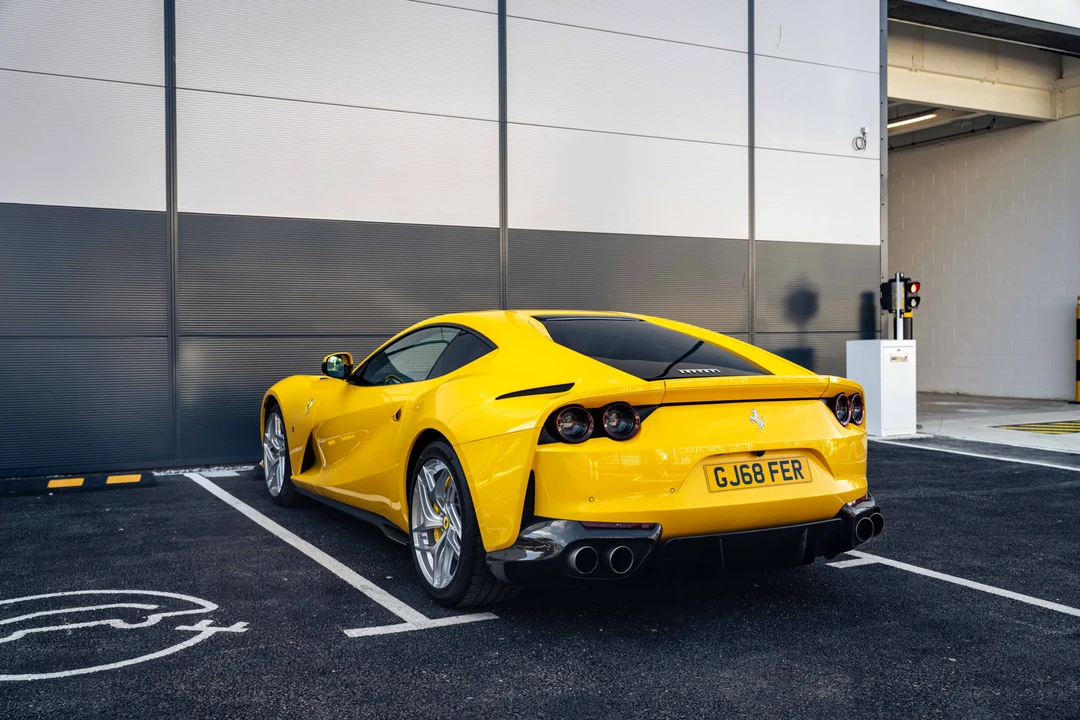 2018 Ferrari 812 Superfast - Image 5 of 31