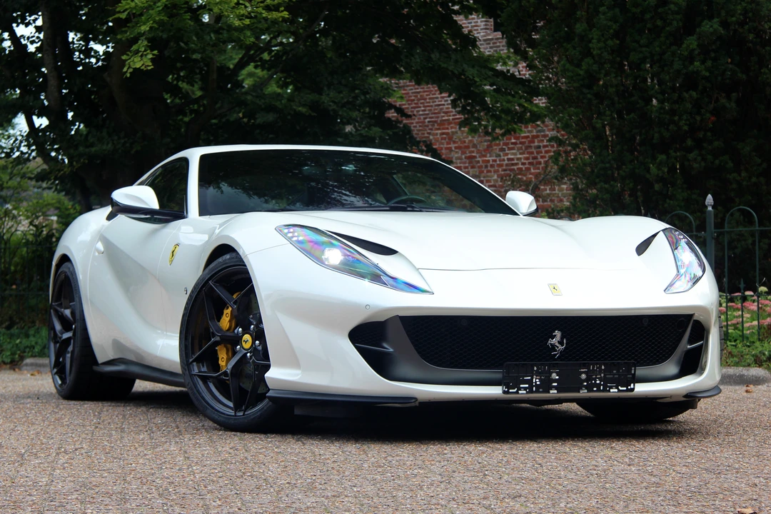 2018 Ferrari 812 Superfast - Image 14 of 31