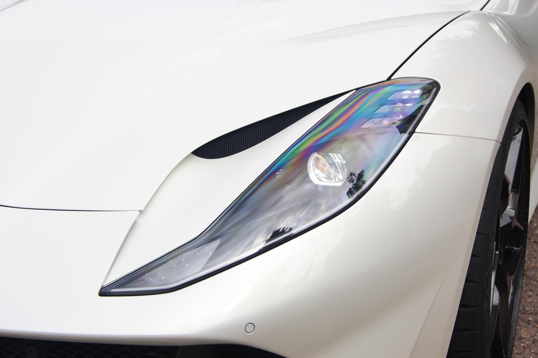2018 Ferrari 812 Superfast - Image 21 of 31