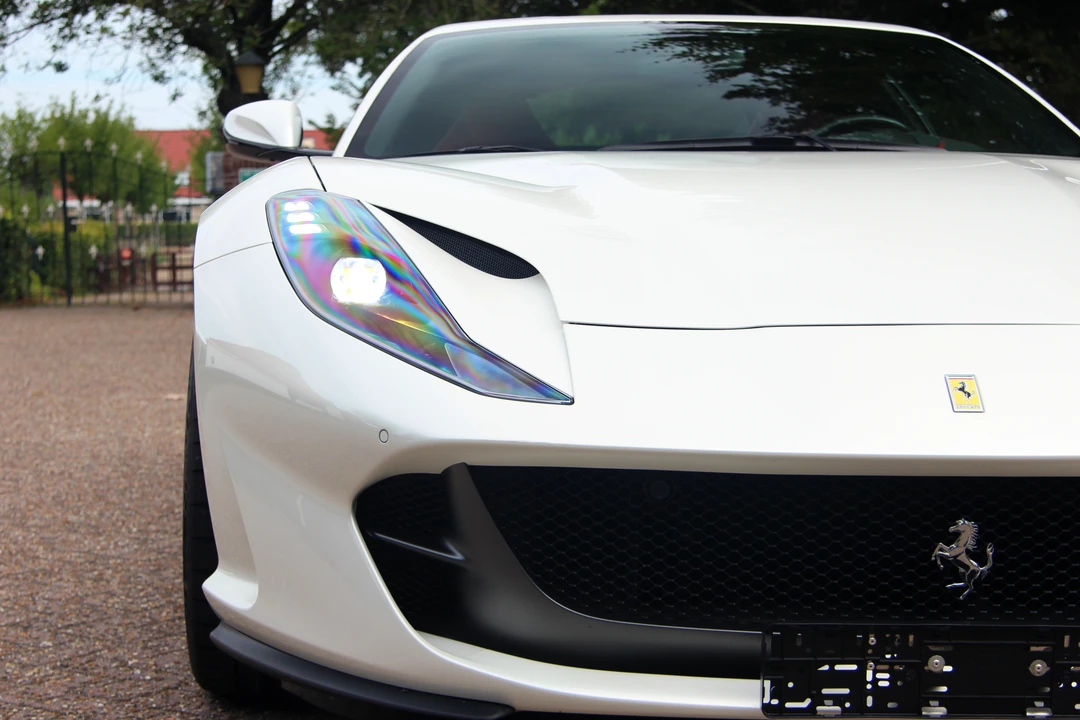 2018 Ferrari 812 Superfast - Image 25 of 31
