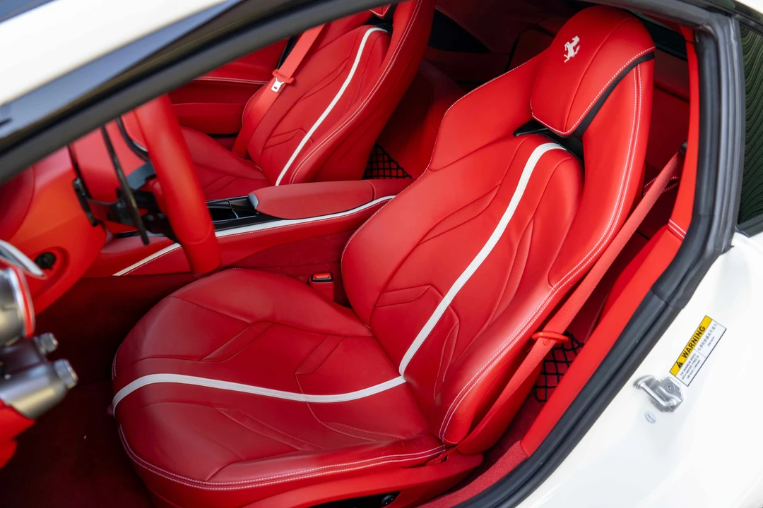 2018 Ferrari 812 Superfast - Image 5 of 21
