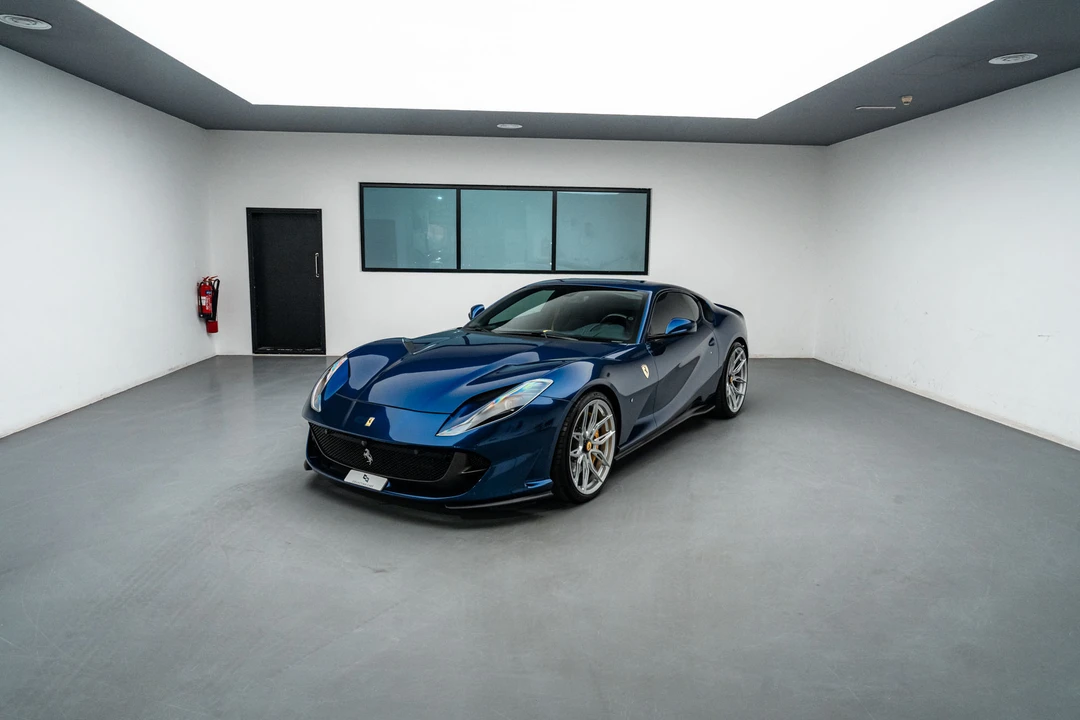 2018 Ferrari 812 Superfast - Image 20 of 31