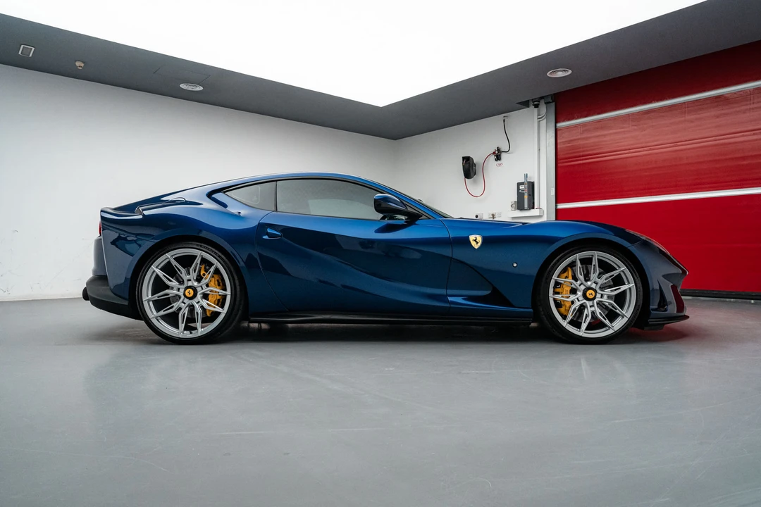 2018 Ferrari 812 Superfast - Image 4 of 31