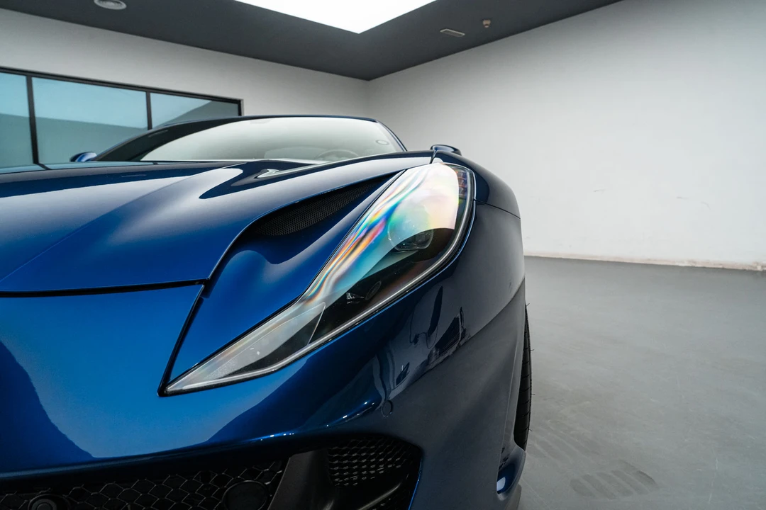 2018 Ferrari 812 Superfast - Image 24 of 31
