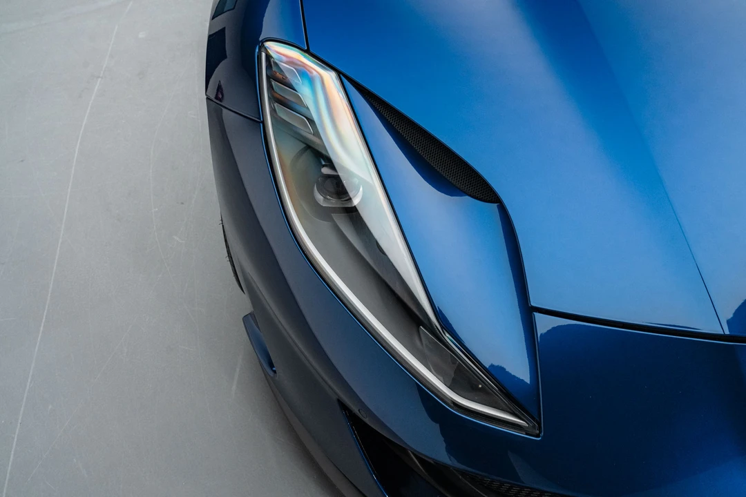 2018 Ferrari 812 Superfast - Image 26 of 31
