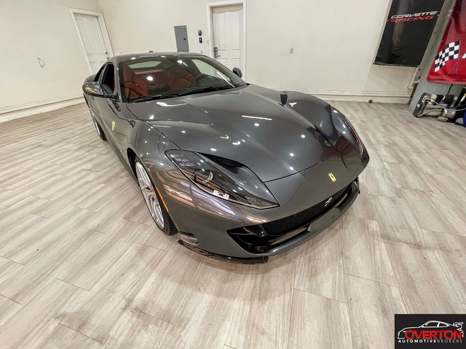 2018 Ferrari 812 Superfast - Image 4 of 29
