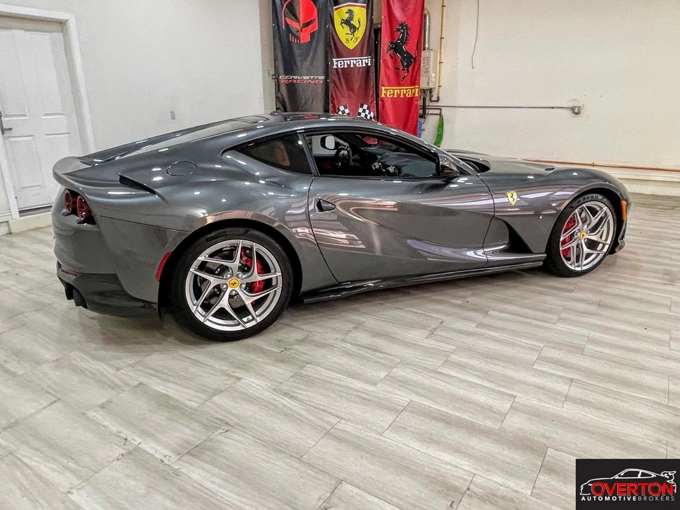 2018 Ferrari 812 Superfast - Image 7 of 29