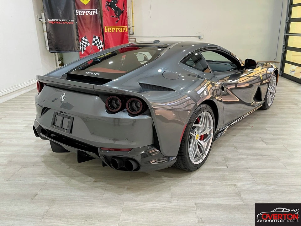 2018 Ferrari 812 Superfast - Image 8 of 29