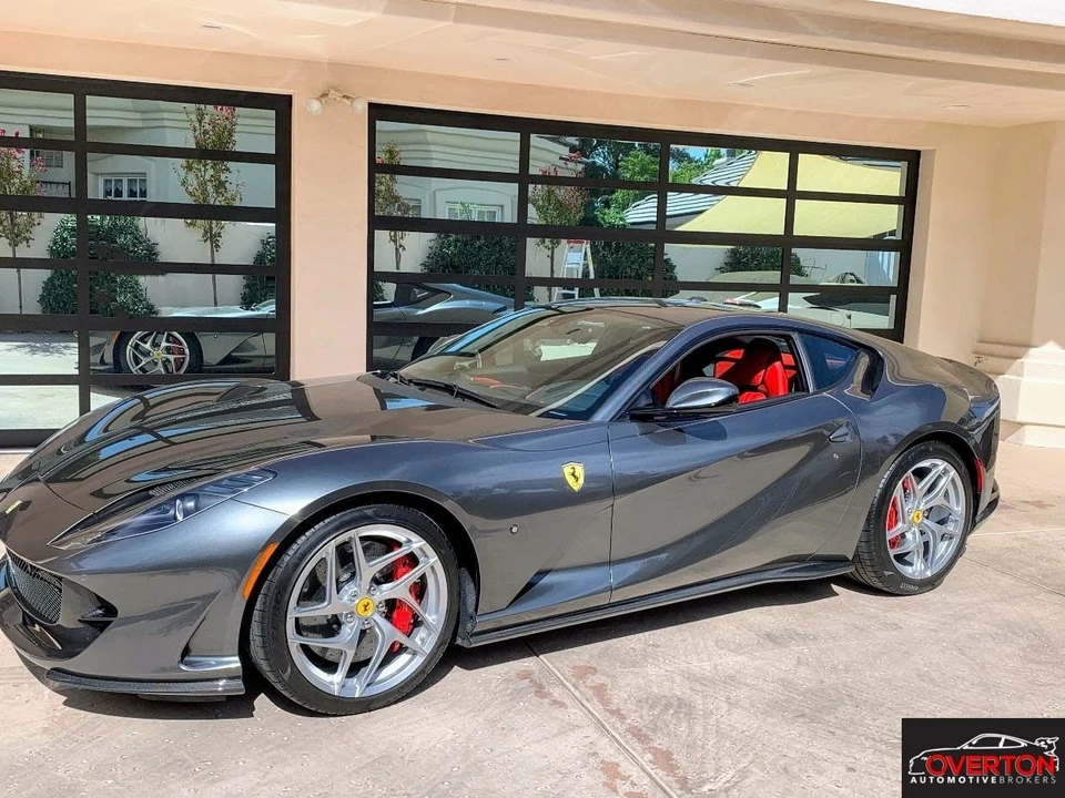 2018 Ferrari 812 Superfast - Image 9 of 29