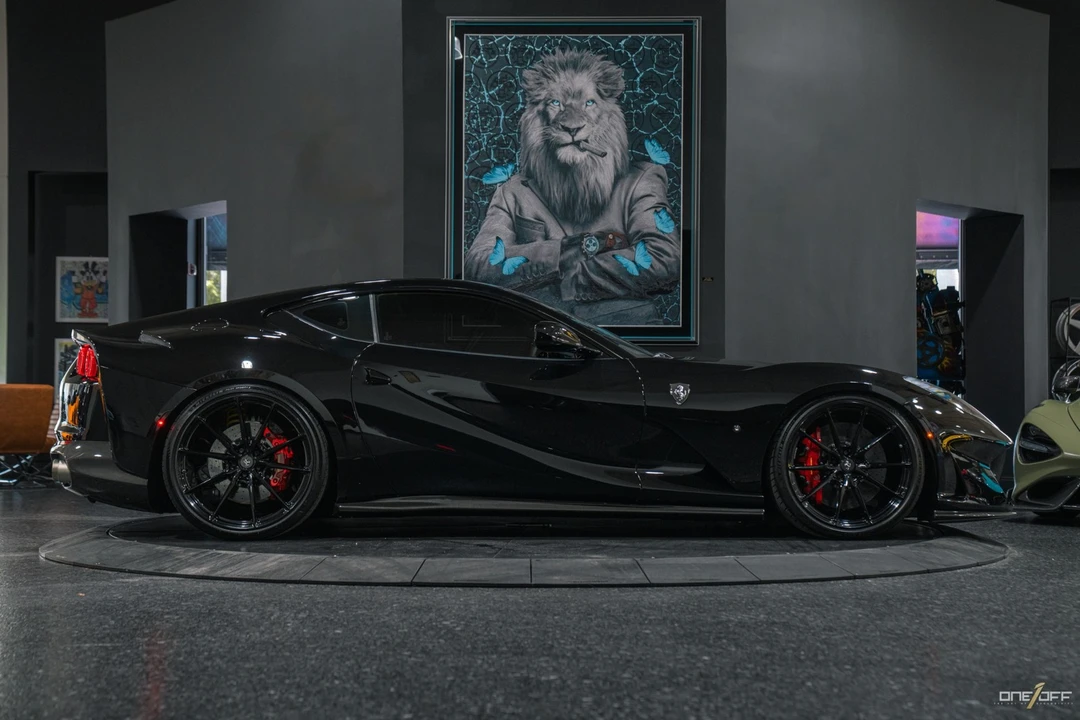 2018 Ferrari 812 Superfast - Image 20 of 31