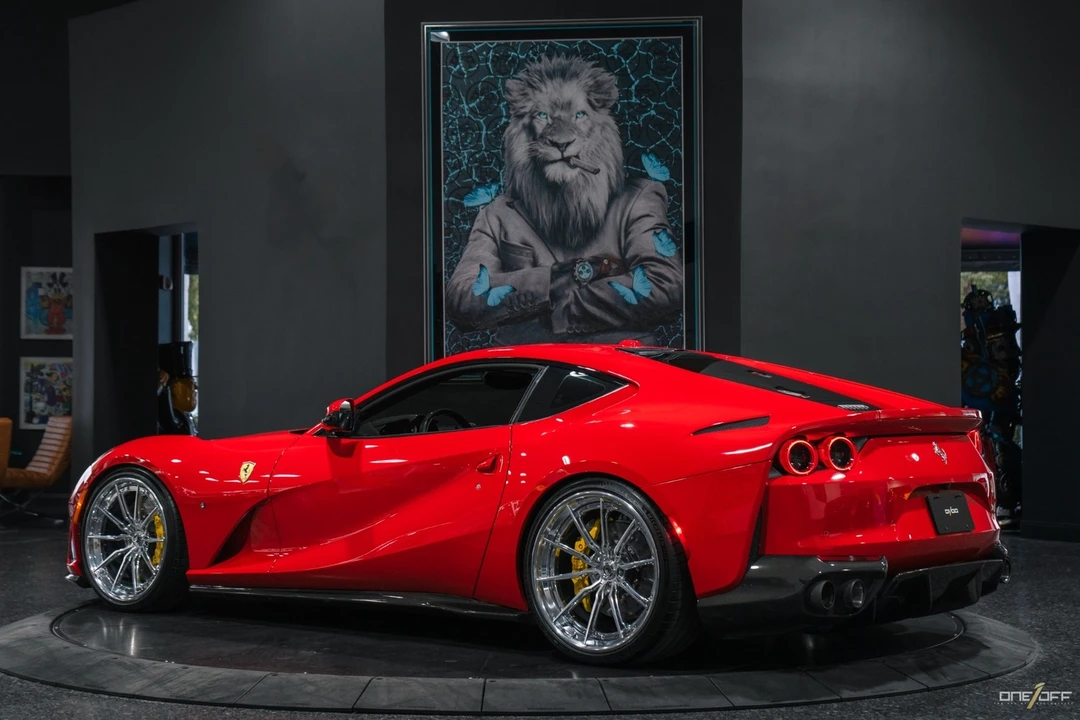 2018 Ferrari 812 Superfast - Image 5 of 12