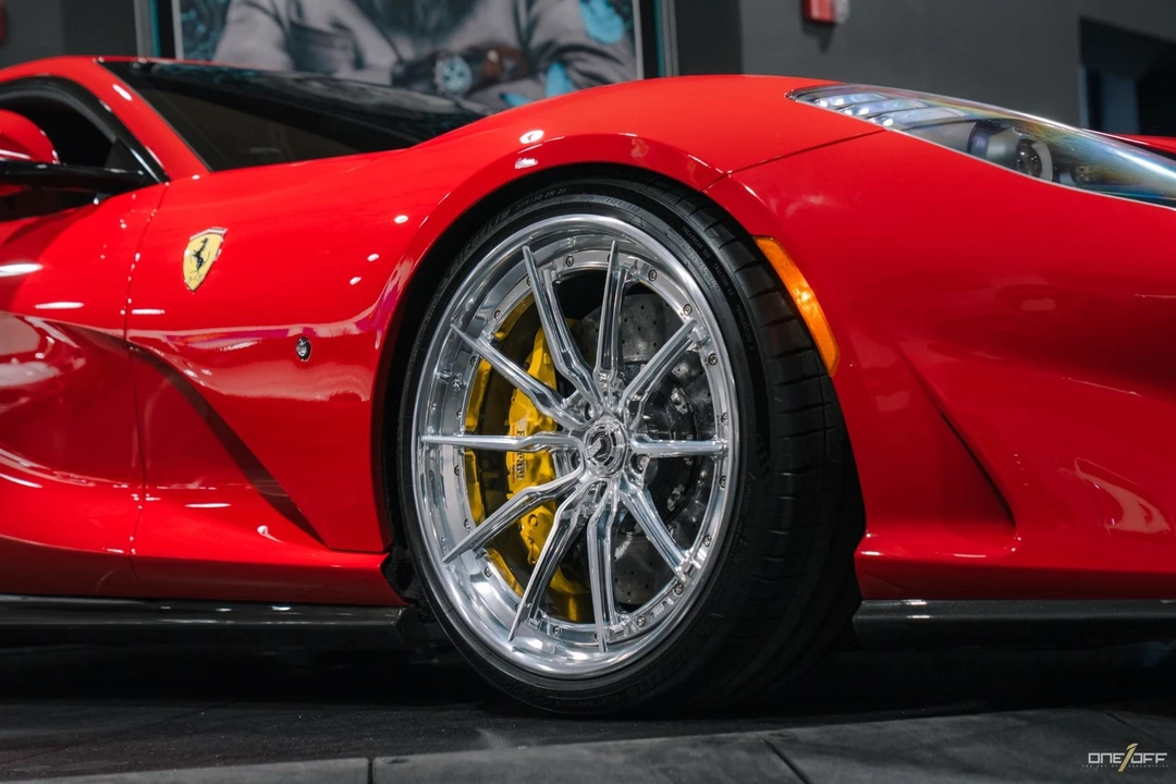2018 Ferrari 812 Superfast - Image 8 of 12