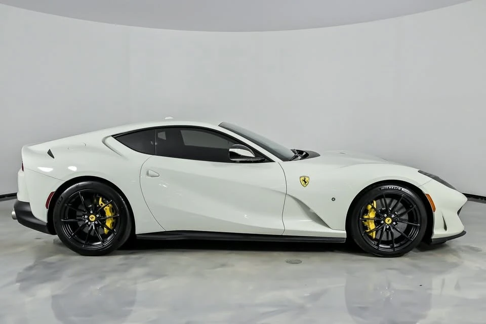 2018 Ferrari 812 Superfast - Image 14 of 20