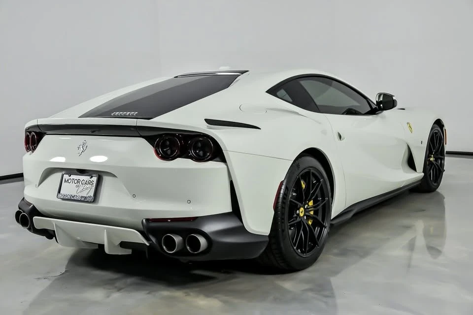 2018 Ferrari 812 Superfast - Image 12 of 20